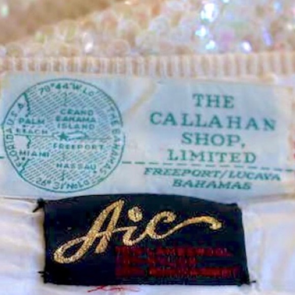 1950’s Vintage Beaded Hand Sewn Cardigan - Picture 6 of 7